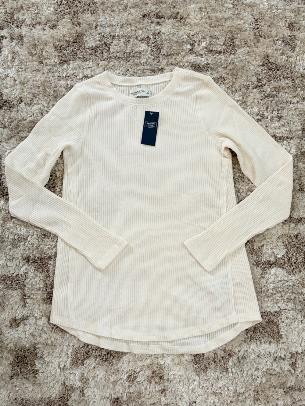 NWT Abercrombie & Fitch Women’s Crewneck Knit Long Sleeve Size Small